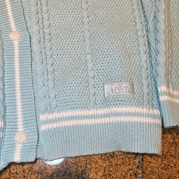 Taylor Swift 1989 Cardigan 1989 Sweater - Picture 4 of 7
